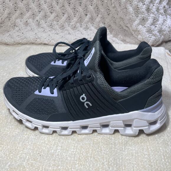 ONCLOUD Shoes - ONCLOUD WOMAN SNEAKERS SIZE 8.5 SWISS ENGINEERING